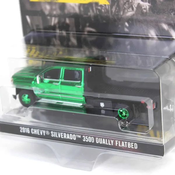 Manufacturer_Greenlight Collectibles Lowboys & Flatbeds | Pickup Trucks<Green Chrome Chase Unit ~ 1/64 2016 Chevrolet Silverado 3500 Flatbed Dually, White, B&B Toys Exclusive