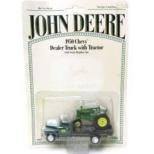 Manufacturer_ERTL Lowboys & Flatbeds<1/64 John Deere 1950 Chevy Flatbed Truck with John Deere GP Tractor