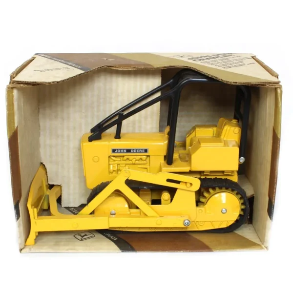 Manufacturer_ERTL Crawlers & Dozers<1/16 John Deere 450 Industrial Crawler with Rubber Tracks, Made in 1970s