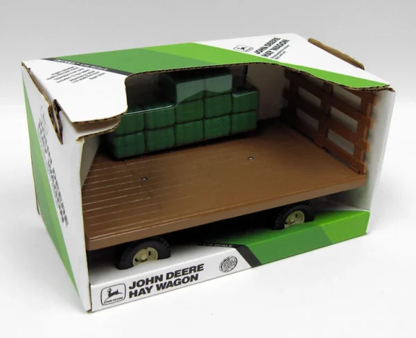 Manufacturer_ERTL Implements<1/16 John Deere Hay Wagon by ERTL with Bales