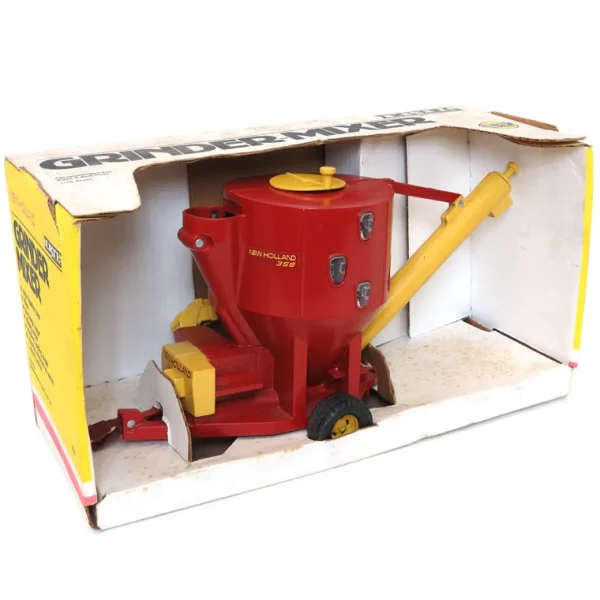 Manufacturer_ERTL Implements<1/16 New Holland Grinder Mixer, Made in the USA