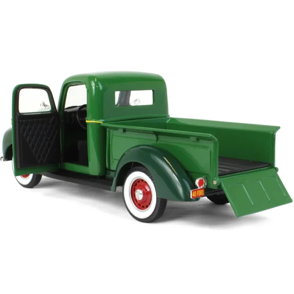 Manufacturer_SpecCast Pickup Trucks<1/25 Oliver 1940 Ford Pickup Truck