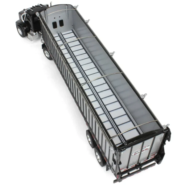 Manufacturer_SpecCast Dump Trucks<1/64 Peterbilt 385 with Meyer 9140RT Boss Silage Trailer