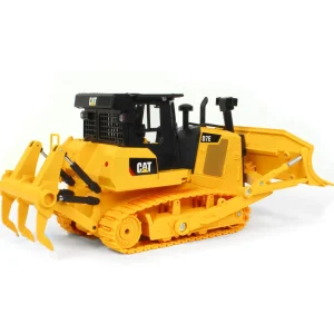 Manufacturer_Diecast Masters Radio Control<1/24 Radio Control Caterpillar D7E Track-Type Tractor Dozer, Made of Durable Plastic