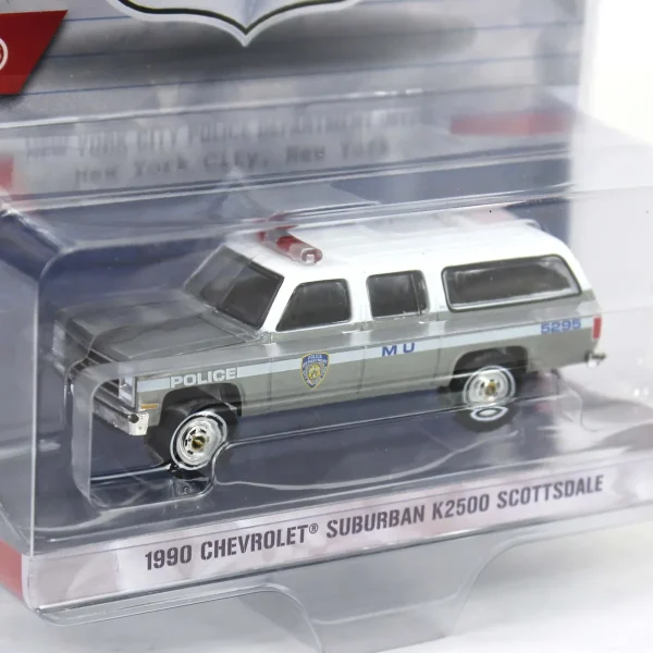 Manufacturer_Greenlight Collectibles Emergency Vehicles | Cars & Suvs<Raw Chase Unit ~ 1/64 1990 Chevrolet Suburban K2500 Scottsdale, NYPD, Hot Pursuit Series 46