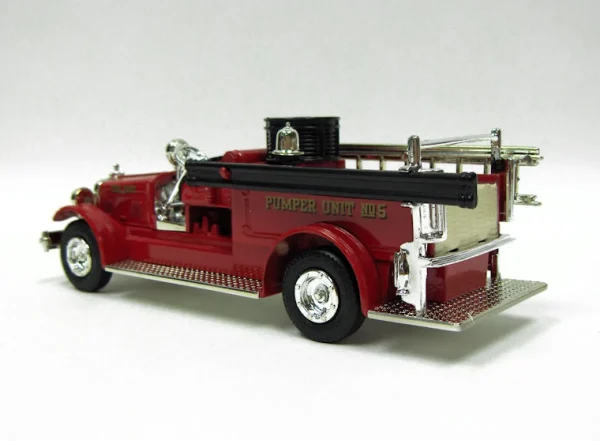 Manufacturer_ERTL Emergency Vehicles<1/30 1923 Seagrave Fire Engine Bank, Dubuque Iowa Department, Pumper Unit No. 5